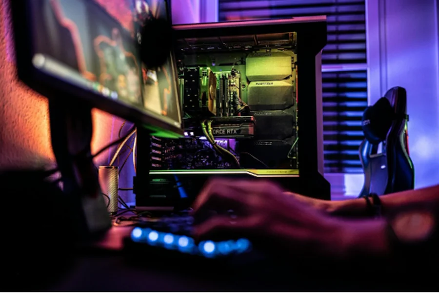 Online Gamers